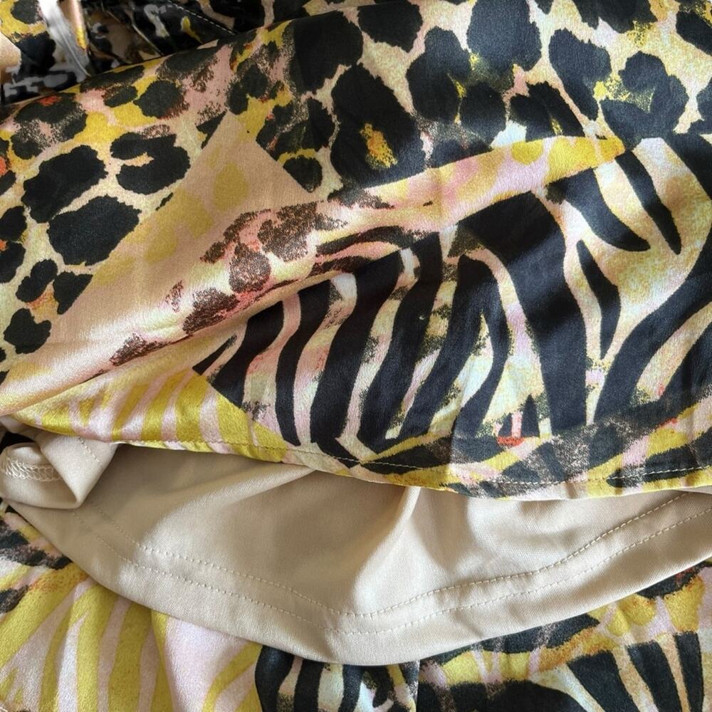 Goodtime U.S.A. mixed animal print long sleeve romper NEW - Picture 8 of 13